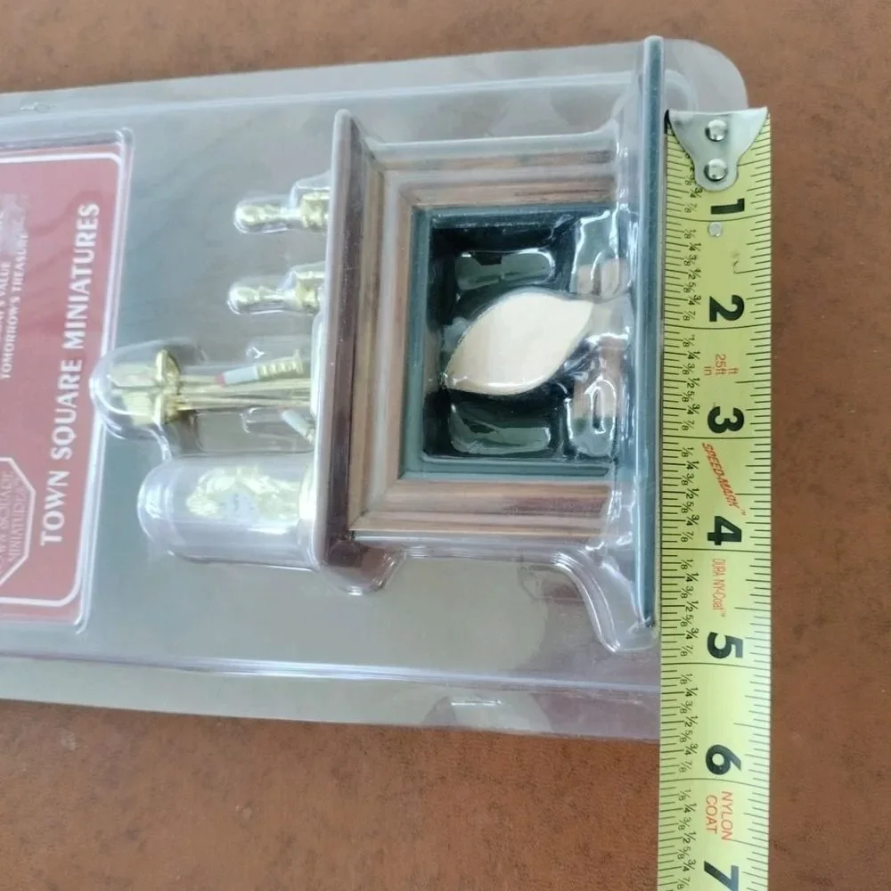 Dollhouse Fireplace Tools Mantle Clock TOWN SQUARE MINIATURES Cherry Wood NOS